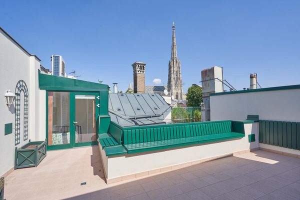 Dachterrasse mit Stephansturmblick