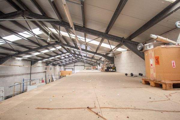 250402_Gewerbehalle_Innen_Laufen_Albstadt-10