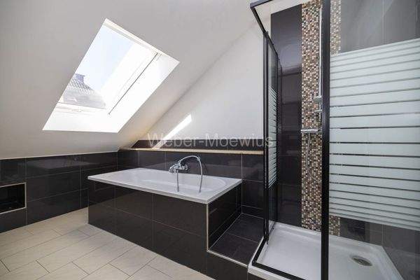 3485 Wannen-Duschbad b