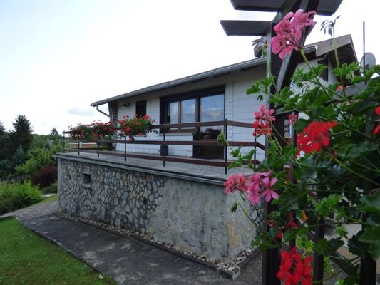 Bungalow mit Terrasse