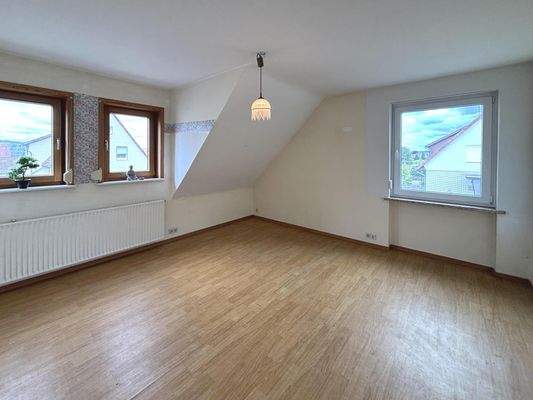 Linke DHH - DG - Zimmer 1