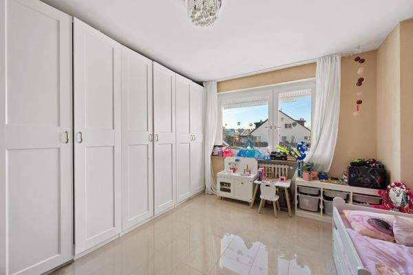 1.OG | Kinderzimmer oder Büro