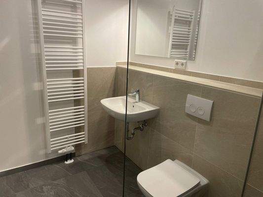 Bad mit Handtuchheizkörper