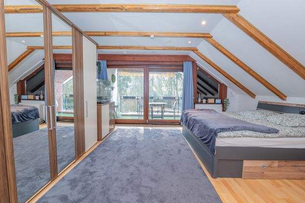 Schlafzimmer OG