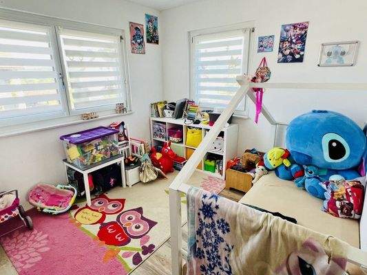 Kinderzimmer EG