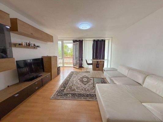 3422 Wohn-Schlafzimmer