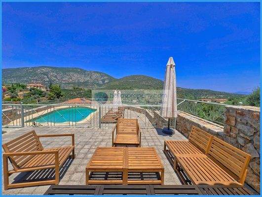 5a6c715713784a62b6566b685349611c-original