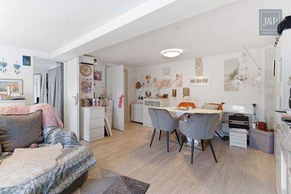 2-Zimmer-Wohnung Wohnzimmer