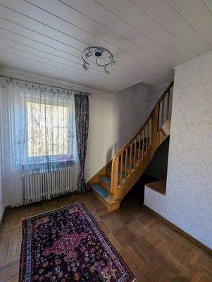 Aufgang vom 1. ins 2. OG