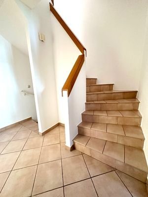 Flur mit Treppe