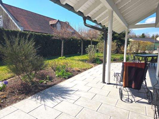 Überdachte Terrasse, Südseite