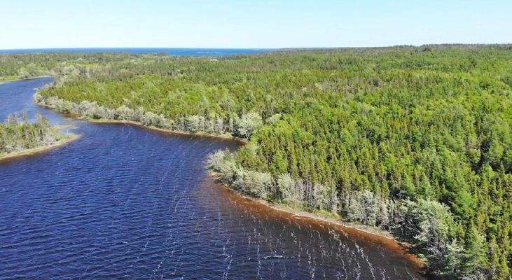Cape Breton - Wunderschönes See-Ufer-Areal mit 7,7