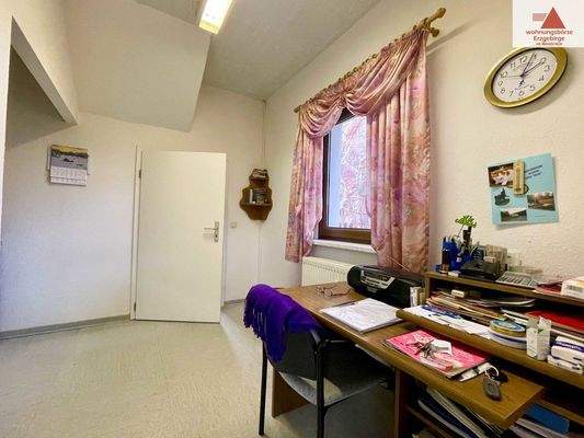 Büro (alternativ Flur) EG