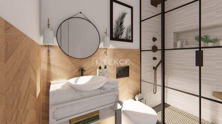 Renovated Building 250 Meters from the Coast in Istanbul