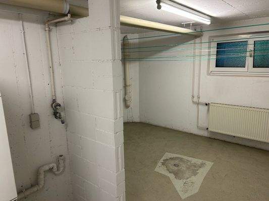 Waschmachinenraum und Trockenraum