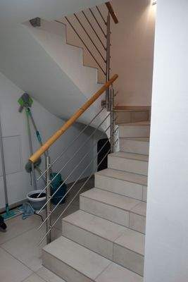 Treppenhaus Keller.JPG