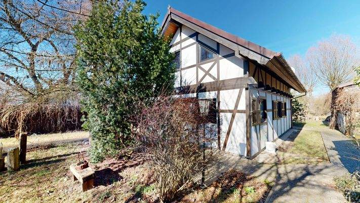 Seitenansicht Haus.jpg