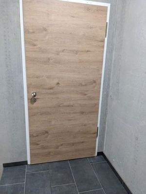 Büroeingänge vom Treppenhaus