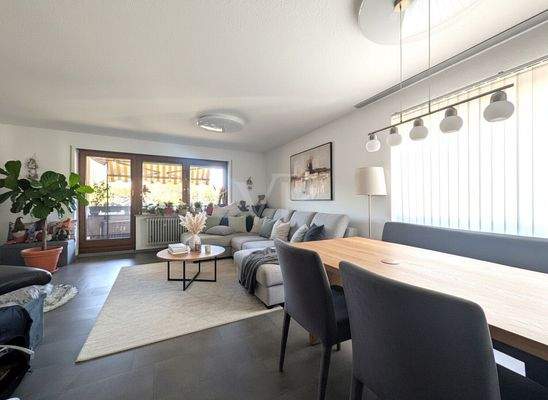 Wohnzimmer (digitales Staging)