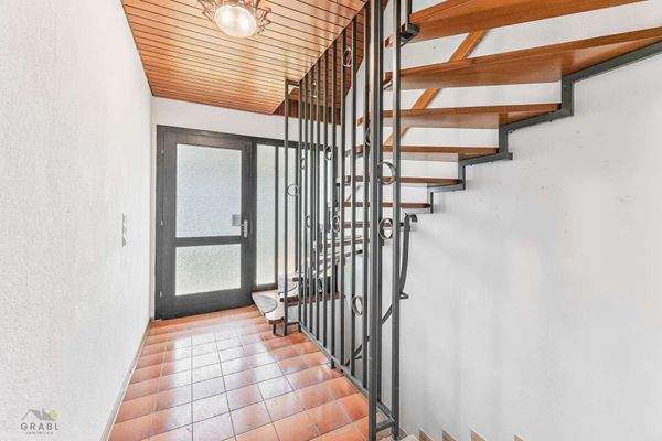 Eingang / Treppenhaus