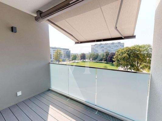 Loggia mit Beschattung