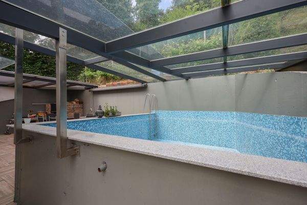 2. Obergeschoss Pool