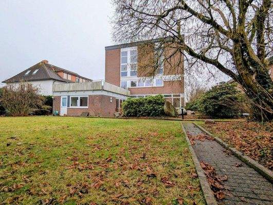 Aussen Geb. Rückfront.jpg