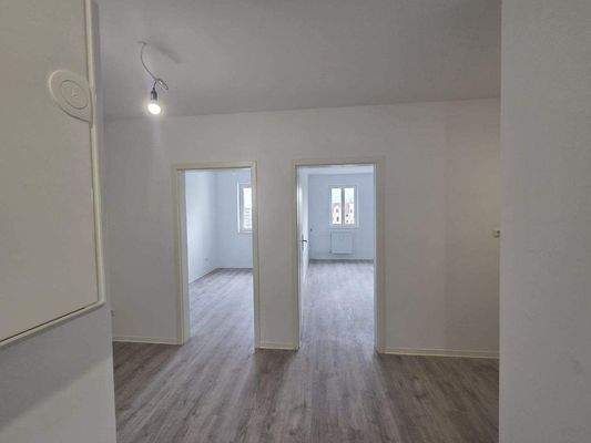 Kinderzimmer und Wohnzimmer