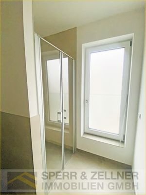 große Dusche Whg. B31