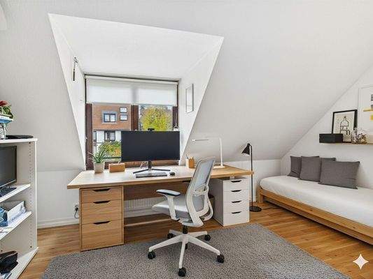 Schlafzimmer/Büro gestaged