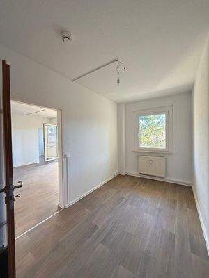 Kinder-/Arbeitszimmer 2