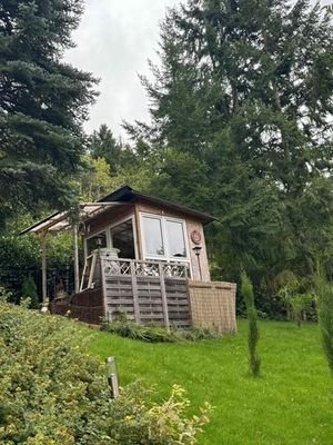 6 Pavillon im Garten (1)
