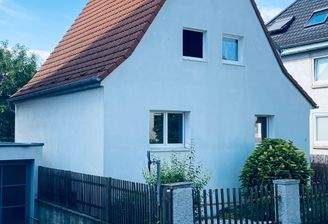 Schnuggeliges Häusle,
Straßenansicht,...