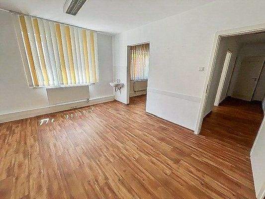 Praxis 2 - Behandlungszimmer