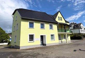 Front- und Seitenansicht