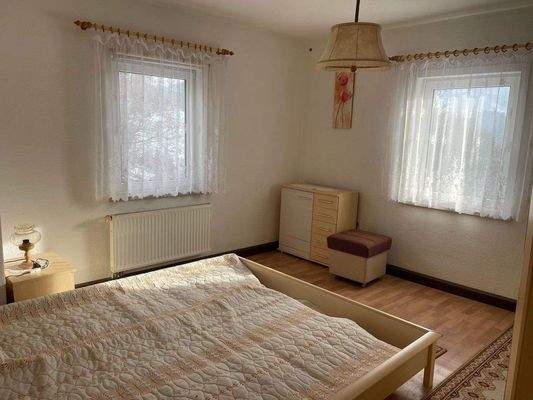 OG - Zi 5 mit neuen Möbeln