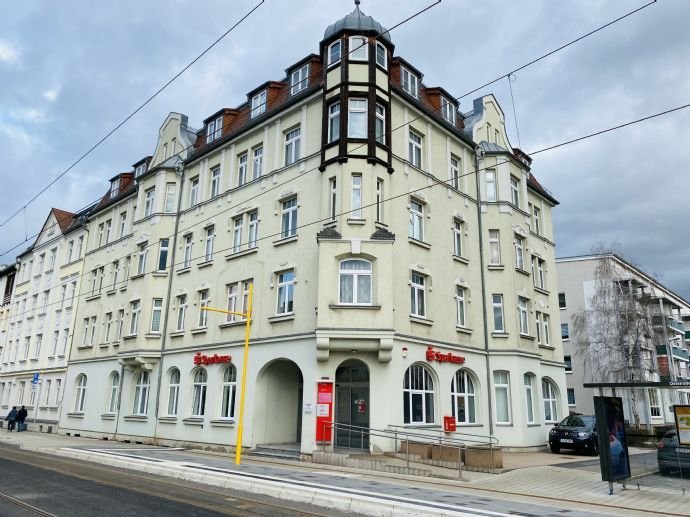 Helle Eigentumswohnung mit Balkon in gepflegter WEG