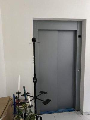 26 Aufzug Hinterhaus