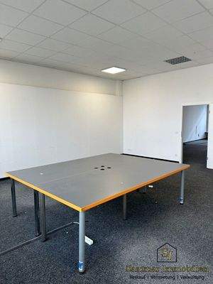 PHOTO-2025-05-30-12-51-13 13