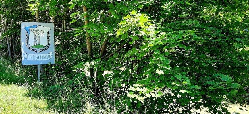 Grundstück mit Garagenkomplex