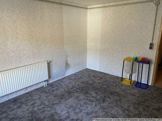 Zimmer - Reihenendhaus in Schlottwitz