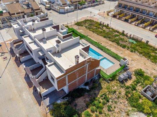 Stylish Flats with Impressive Views in San Pedro del Pinatar