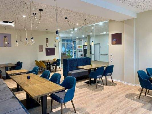 32. Gemeinschaft, Cafeteria 2