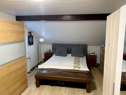 DG - Schlafzimmer