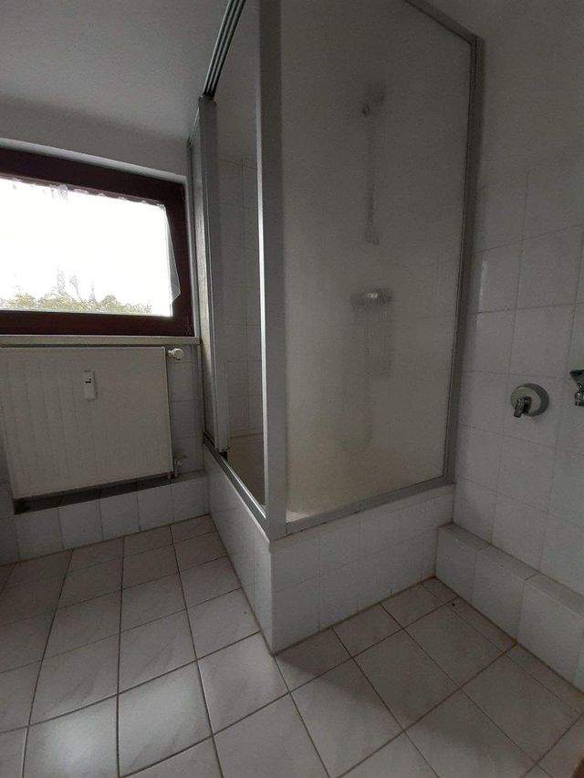 1.Monat Kaltmietfrei - Helle 2 Raum Dachgeschosswohnung im ruhigen Lunzenau - Photo 3