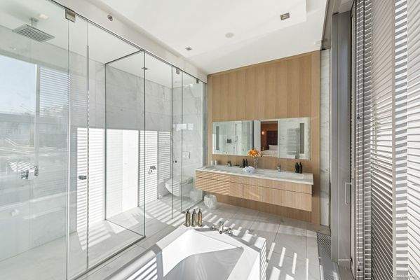 2025-09-15-S01408-Schottenring 22, 1010 Wien-050