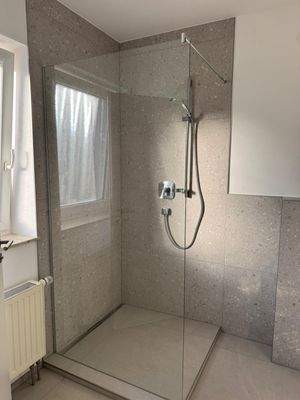 Badezimmer / Dusche / Erdgeschoss