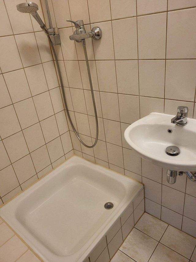 CORDULA IMMOBILIEN schöne 3 Raumwohnung mit Balkon und Dusche CORDULA 2249 - Photo 3