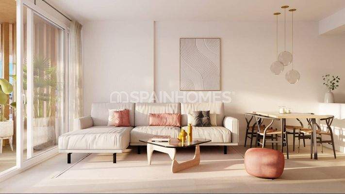 Golf-View Flats in a Complex with Amenities in Cádiz