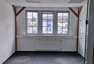 Mittleres Büro.jpeg